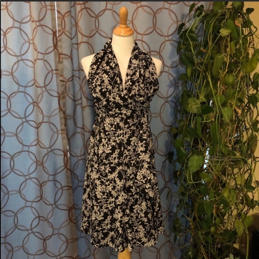 WHBM Black & White Halter Dress Size 0 NWT